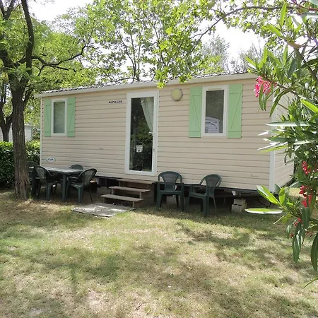 Campingplatz Camping Lou Vincen 3*
